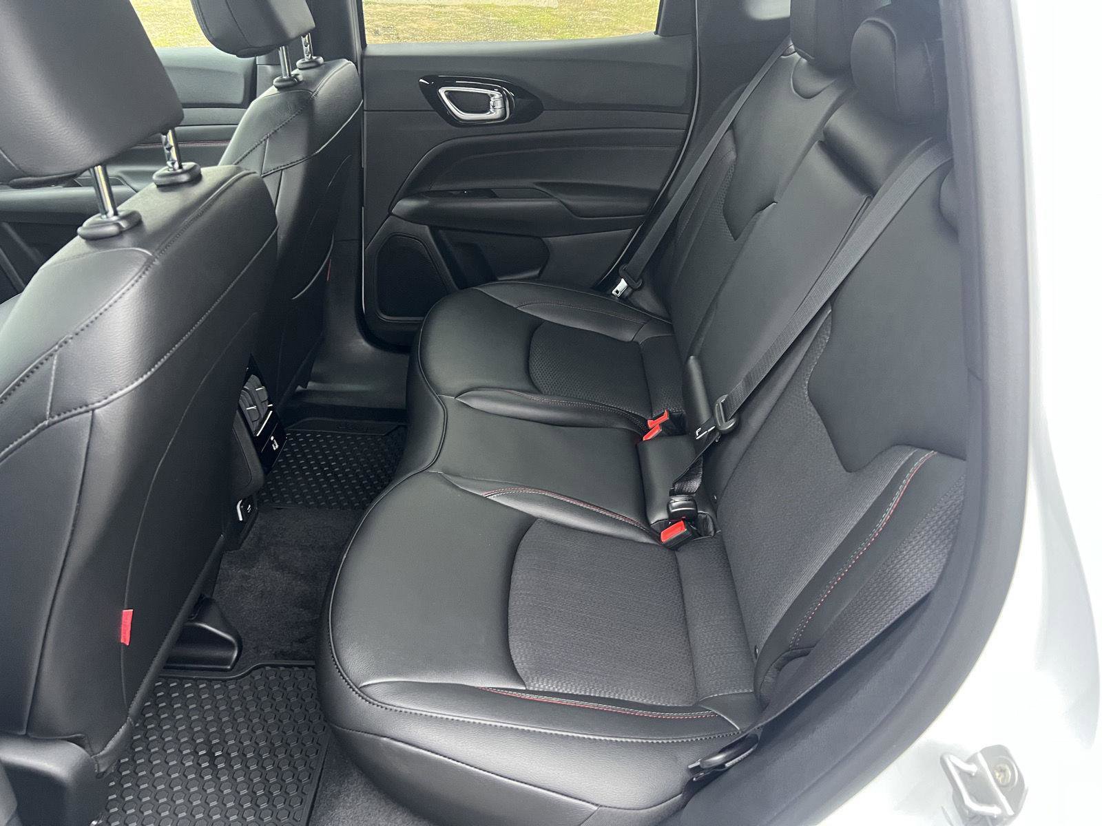 New 2026 Jeep Compass Trailhawk image 29