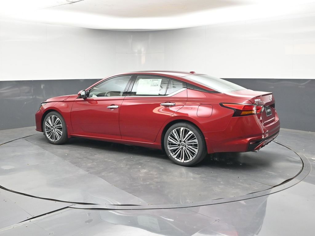 New 2025 Nissan Altima 2.5 SL image 3