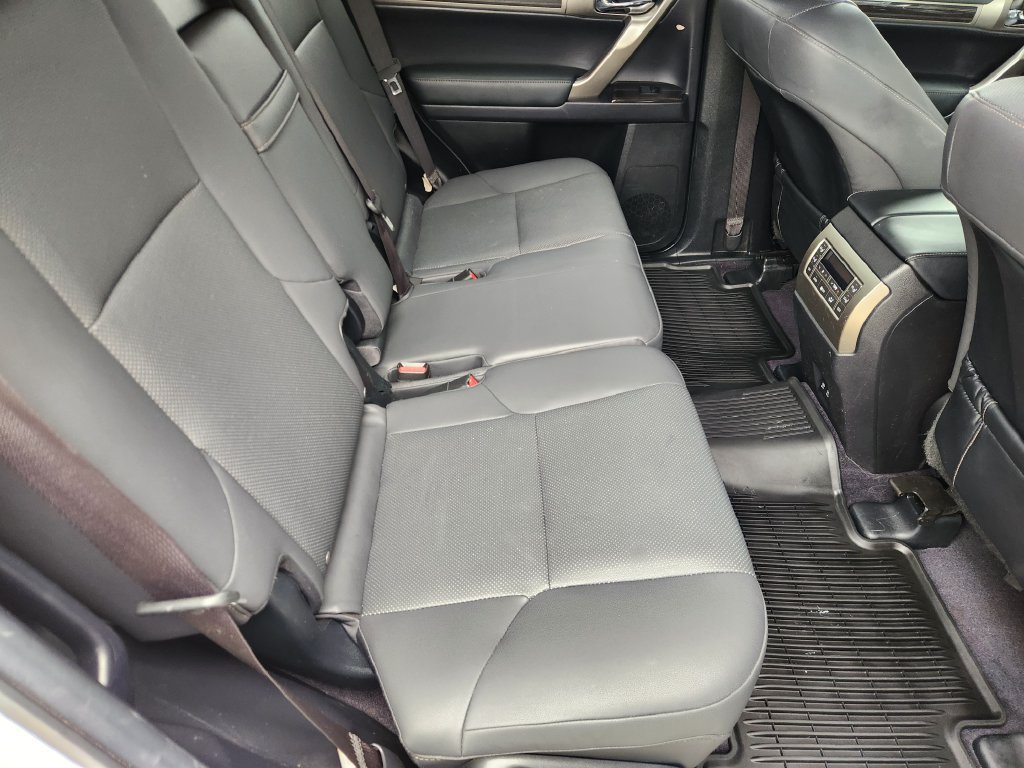 Used 2021 Lexus GX 460 Premium w/ Premium Package AWD/4WD image 31