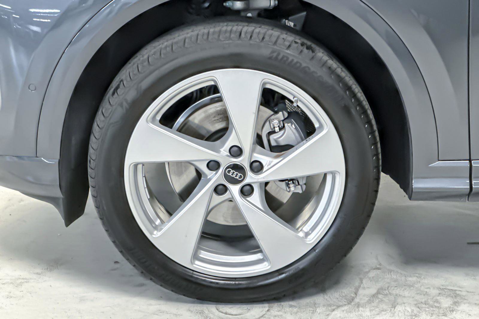 Certified 2025 Audi Q5 Premium Plus w/ Premium Plus image 26