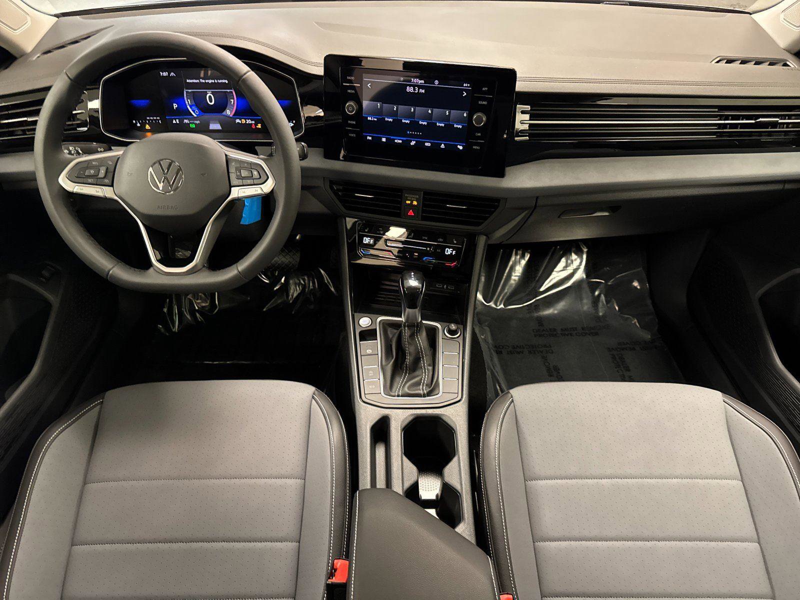 New 2026 Volkswagen Jetta SE image 12