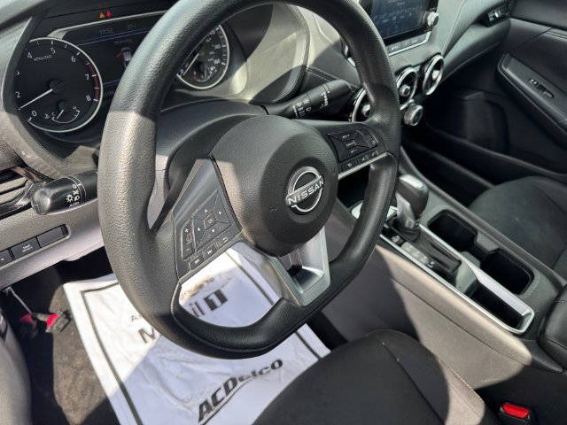 Used 2024 Nissan Sentra SV FWD image 13