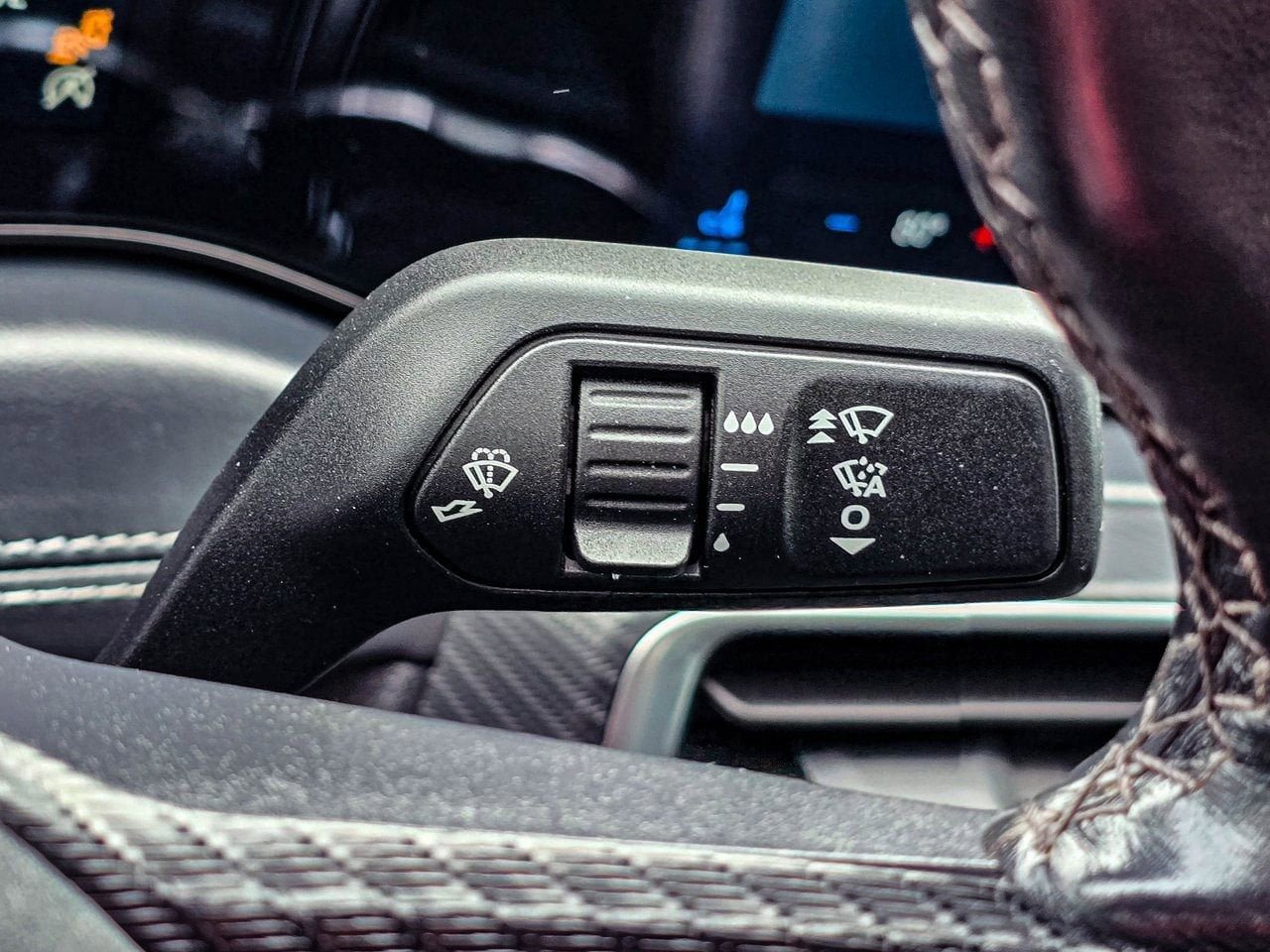 Used 2024 Ford Mustang Premium image 27
