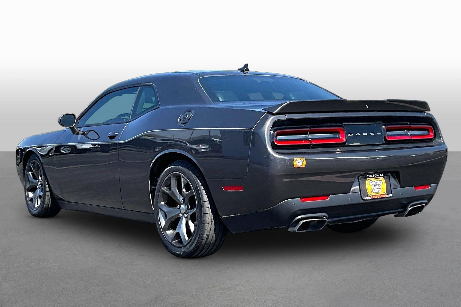 Used 2015 Dodge Challenger R/T Plus RWD image 11