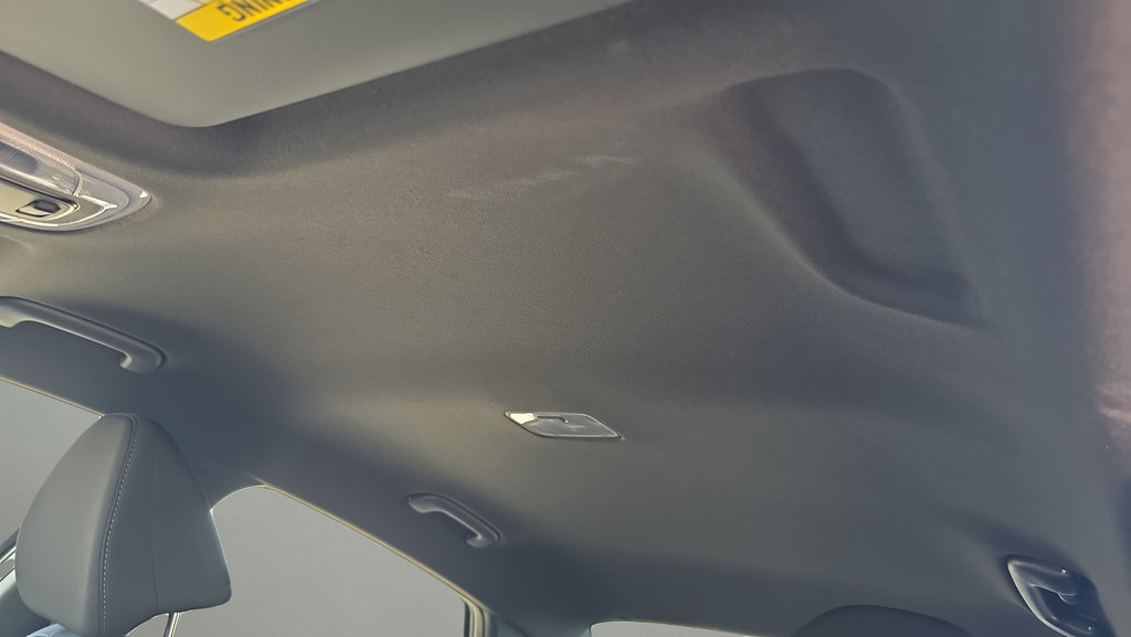 New 2026 Hyundai Elantra Sport FWD image 15