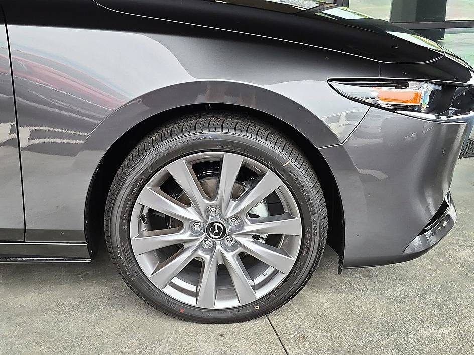 New 2026 MAZDA MAZDA3 2.5 S Sedan w/ Preferred Pkg FWD image 10