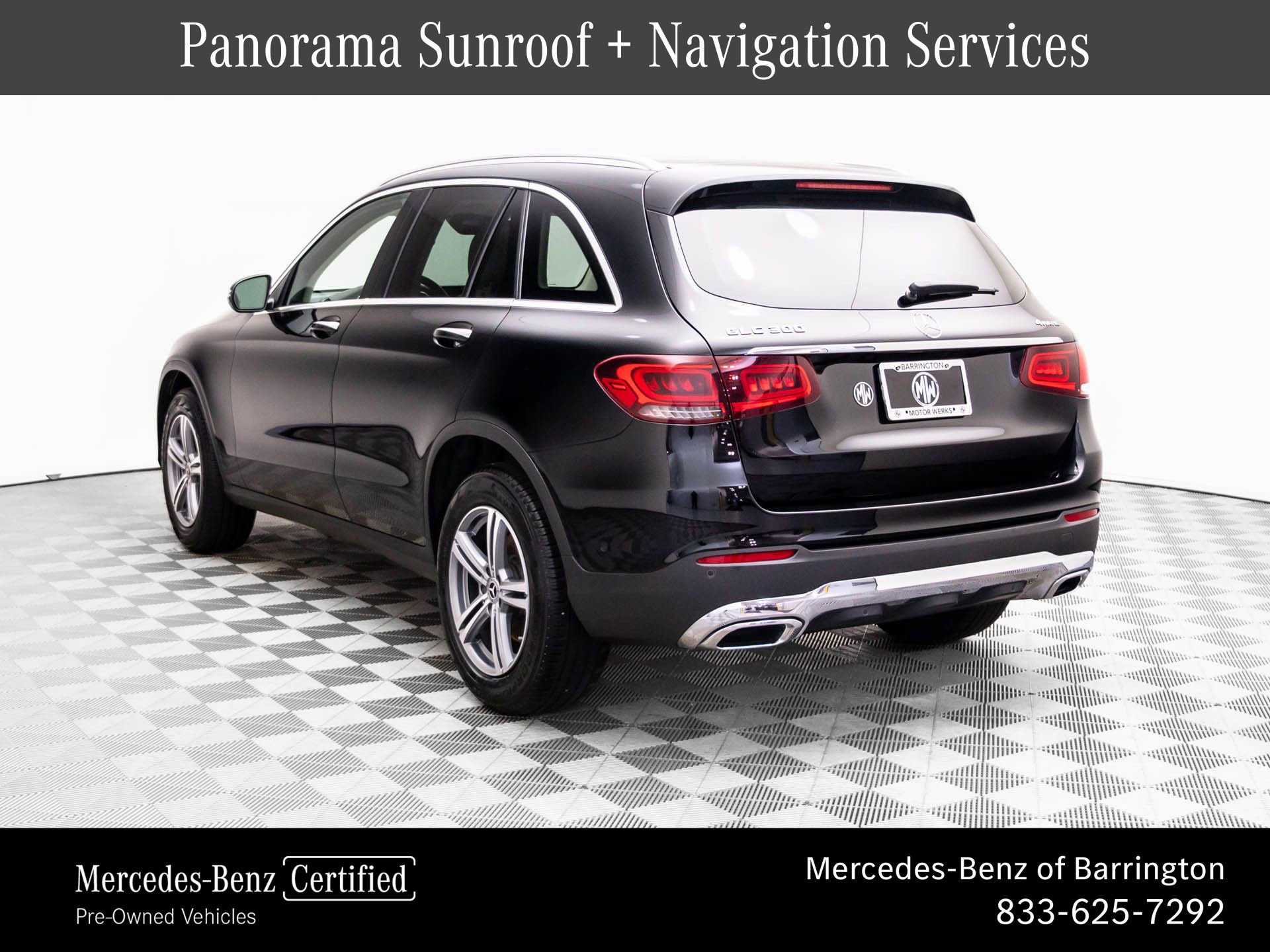 Used 2021 Mercedes-Benz GLC 300 4MATIC image 3