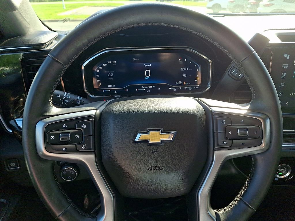 Used 2024 Chevrolet Silverado 1500 LT image 19