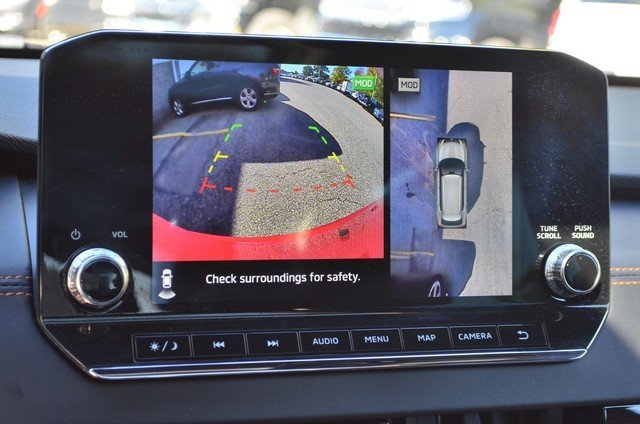 Used 2023 Mitsubishi Outlander SEL image 32