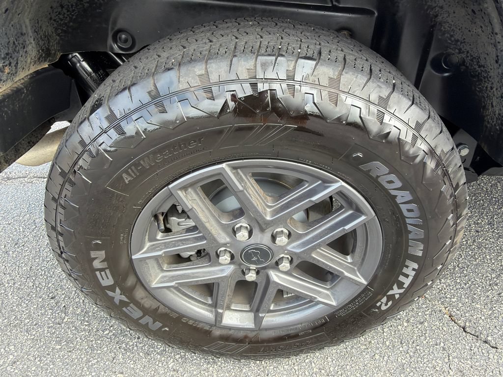 Used 2024 Jeep Wrangler Sport AWD/4WD image 16