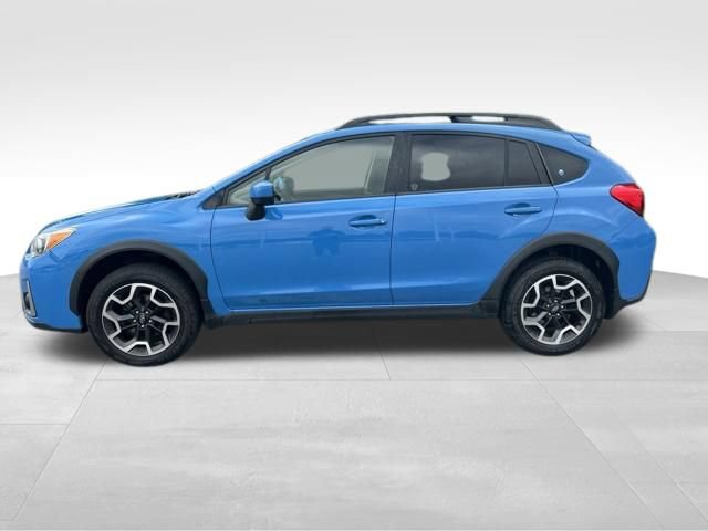Used 2016 Subaru Crosstrek 2.0i Premium w/ Popular Package #1 AWD/4WD image 2