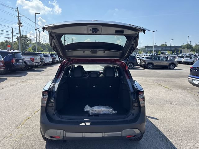 New 2026 Nissan Kicks SR w/ SR Premium Package AWD/4WD image 23
