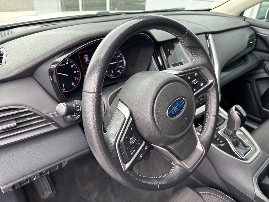 Used 2022 Subaru Outback Premium AWD/4WD image 7
