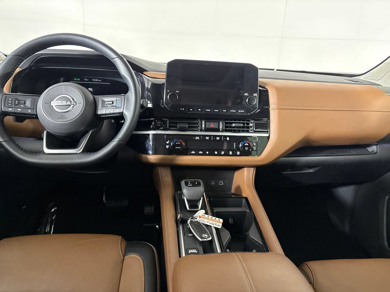 Used 2025 Nissan Pathfinder Platinum w/ Cargo Package FWD image 28