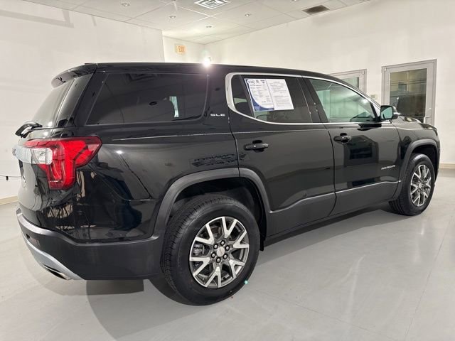 Used 2022 GMC Acadia SLE image 15