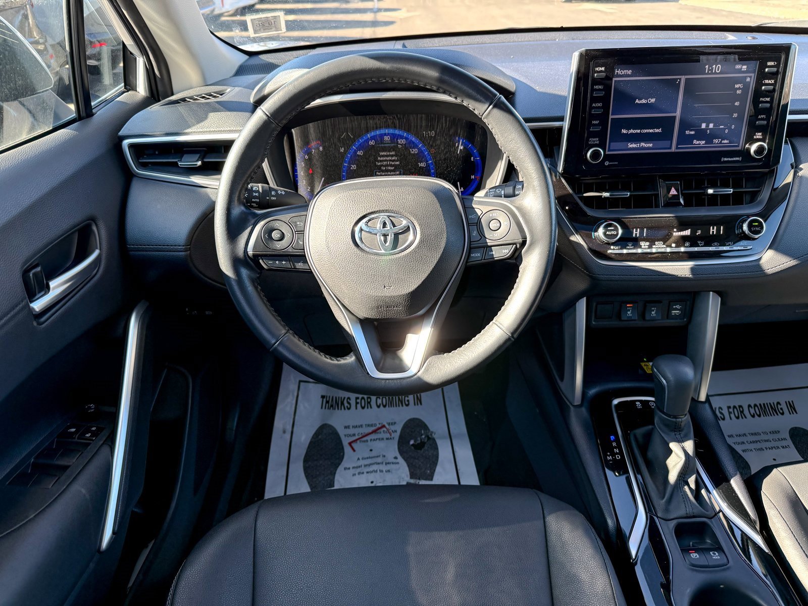 Used 2022 Toyota Corolla Cross XLE w/ Convenience Package image 30