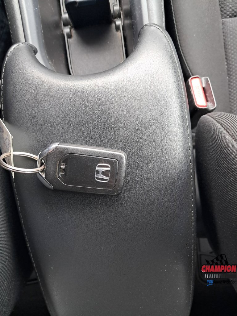Used 2017 Honda HR-V EX image 34