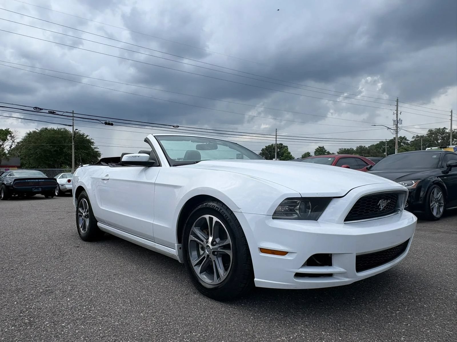 Used 2014 Ford Mustang Premium RWD image 3
