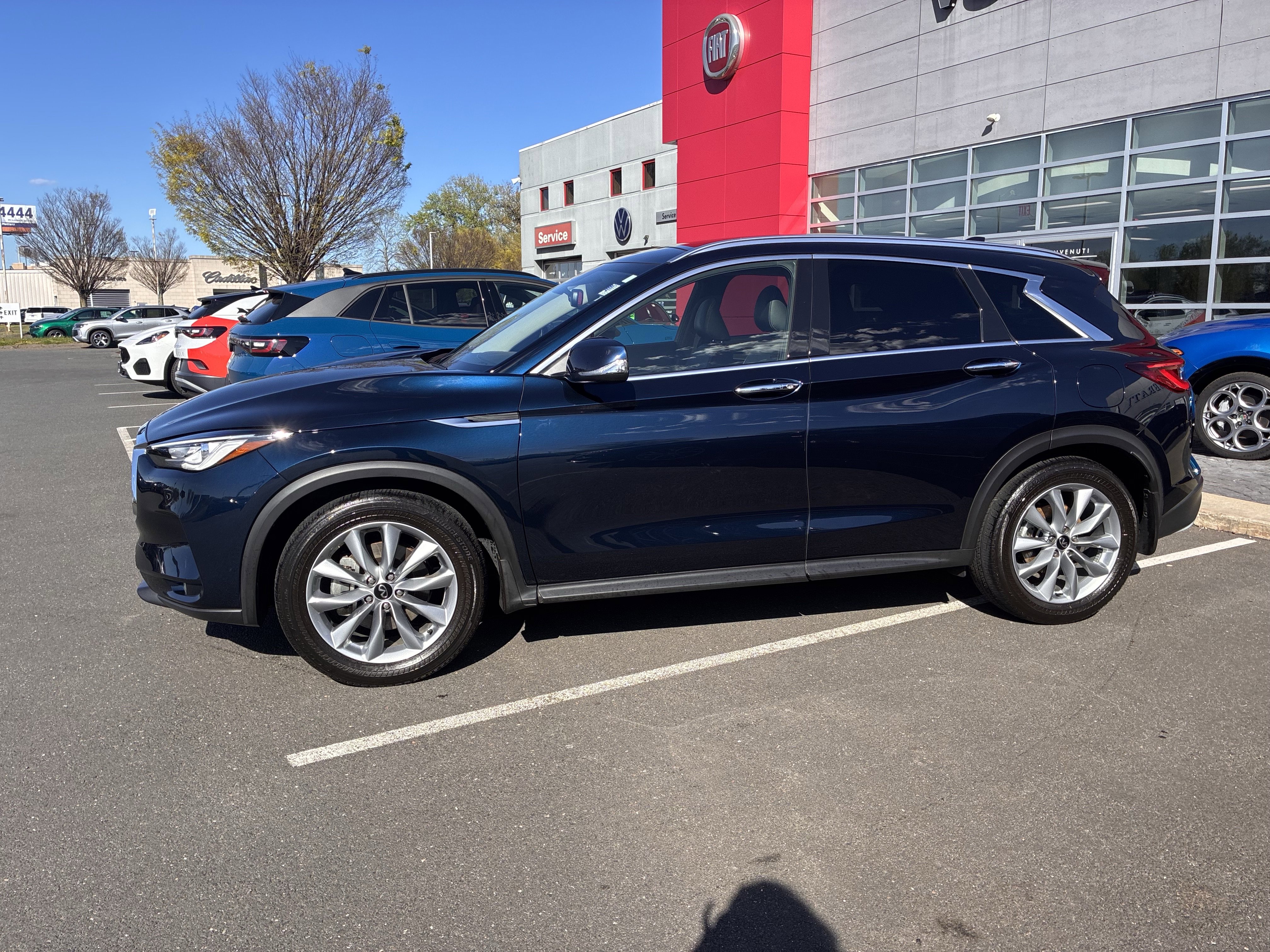 Used 2022 INFINITI QX50 Luxe AWD/4WD image 6