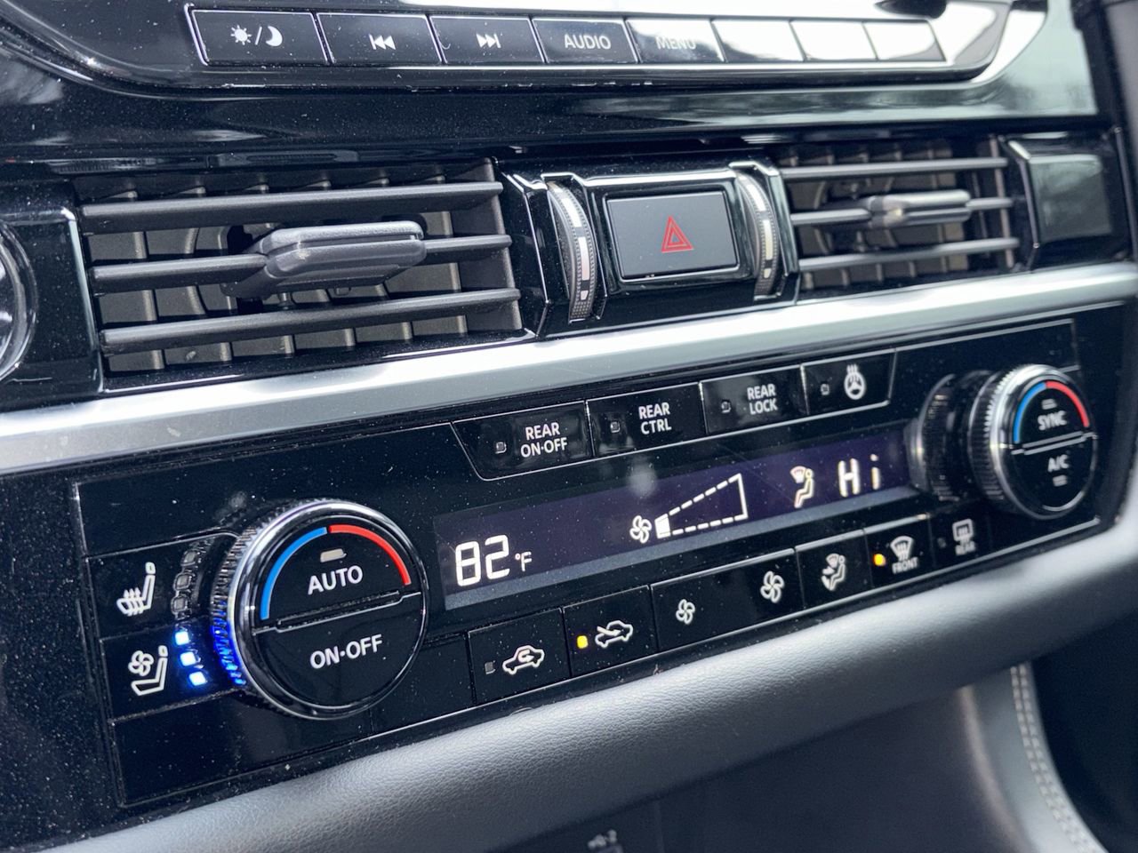 Certified 2023 Nissan Pathfinder Platinum image 15