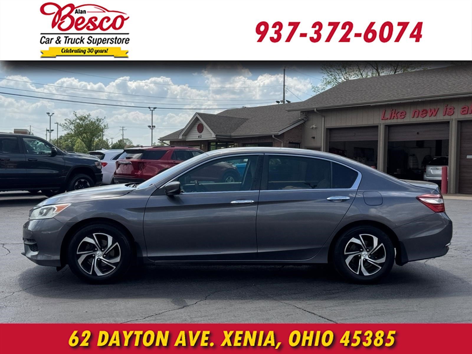 Used 2017 Honda Accord LX image 4