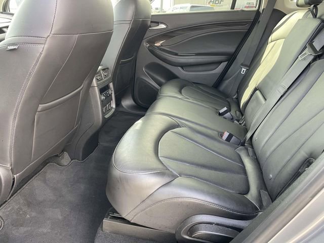 Used 2020 Buick Envision Essence image 23