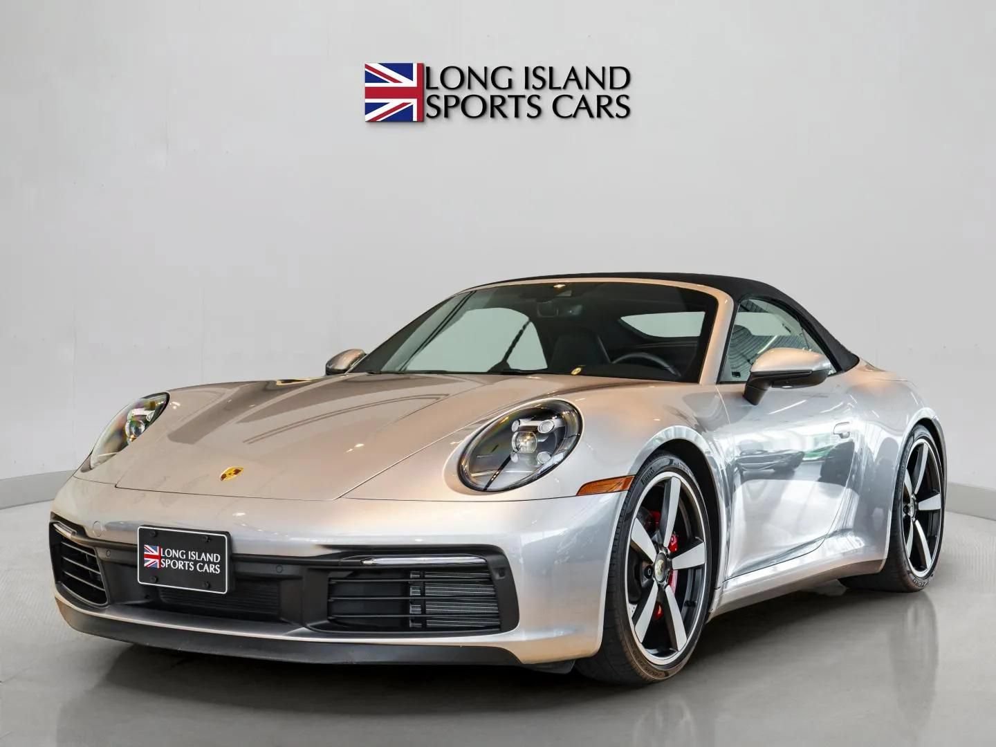 Used 2020 Porsche 911 Carrera 4S AWD/4WD image 2