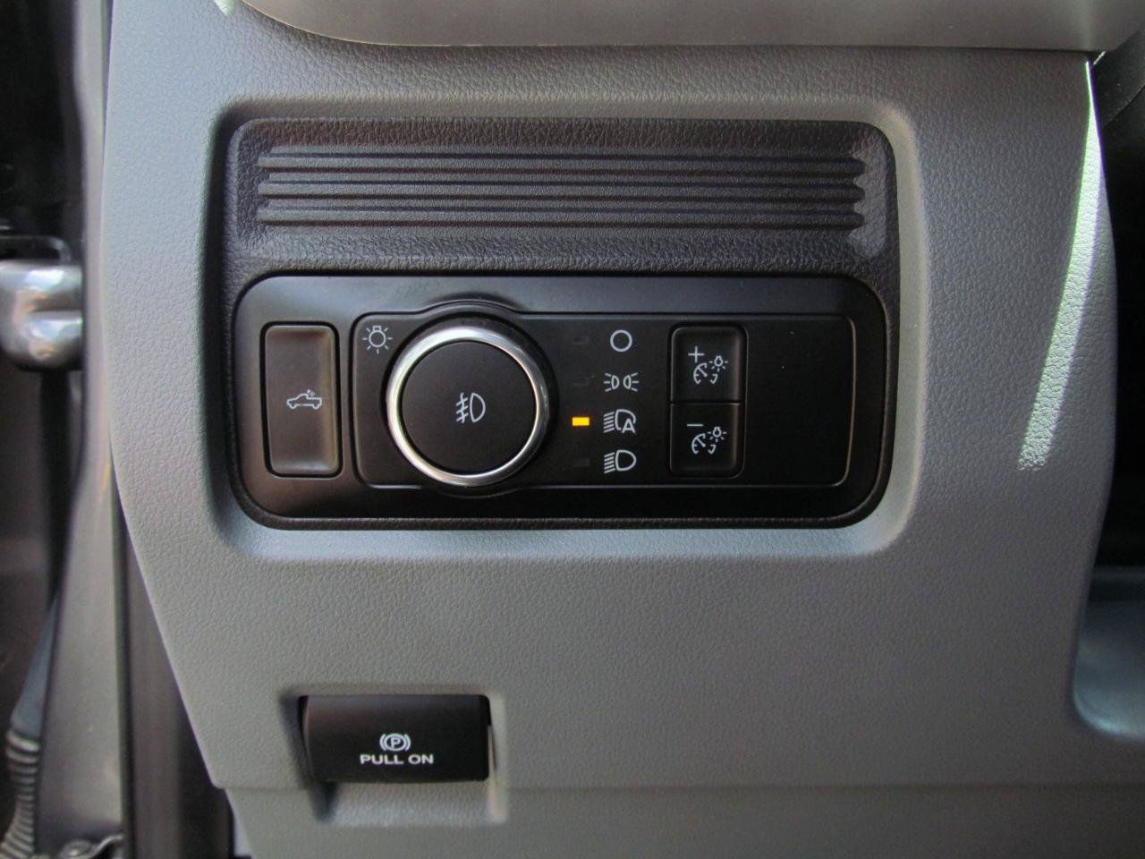 Used 2024 Ford F350 XLT AWD/4WD image 30