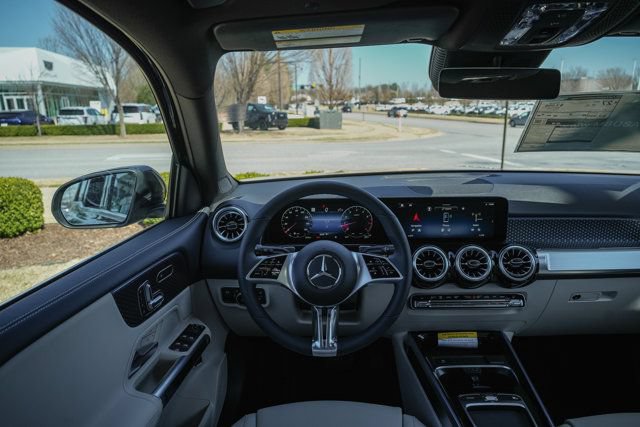 Certified 2026 Mercedes-Benz GLB 250 4MATIC image 14