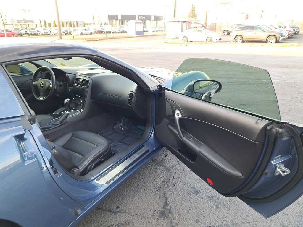 Used 2012 Chevrolet Corvette Coupe image 13