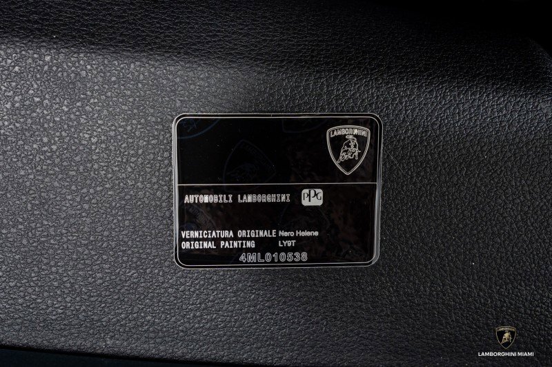 Used 2024 Lamborghini Urus S image 8