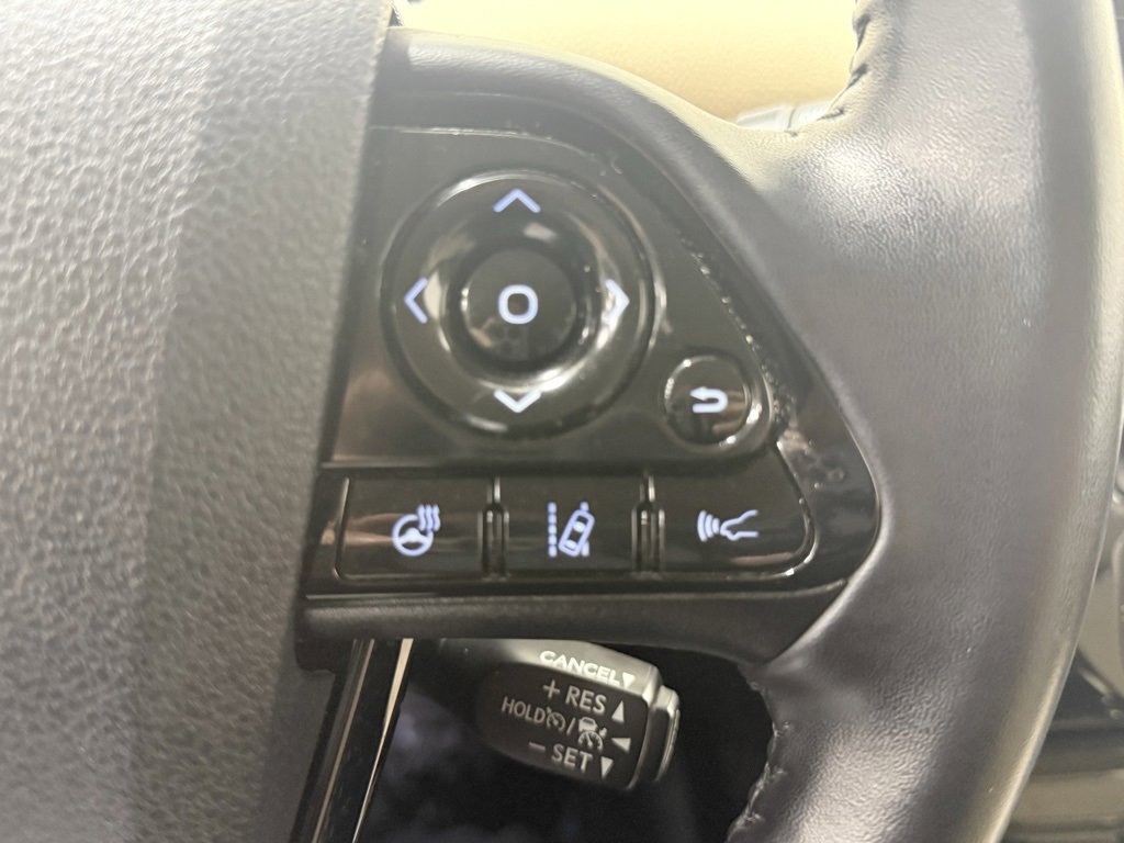 Used 2020 Toyota Prius XLE image 21