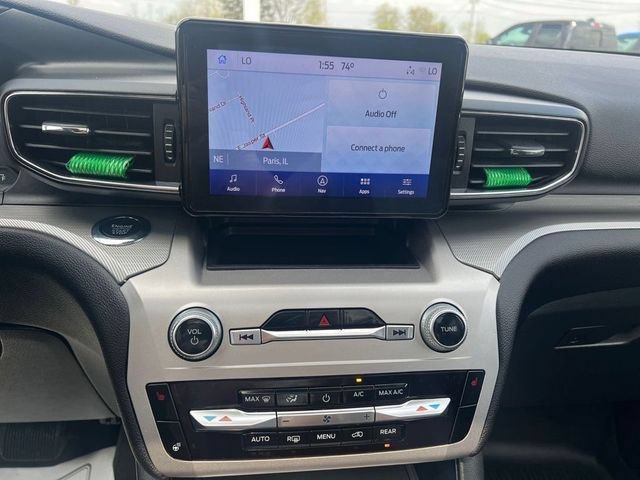 Used 2022 Ford Explorer XLT w/ Equipment Group 202A AWD/4WD image 13