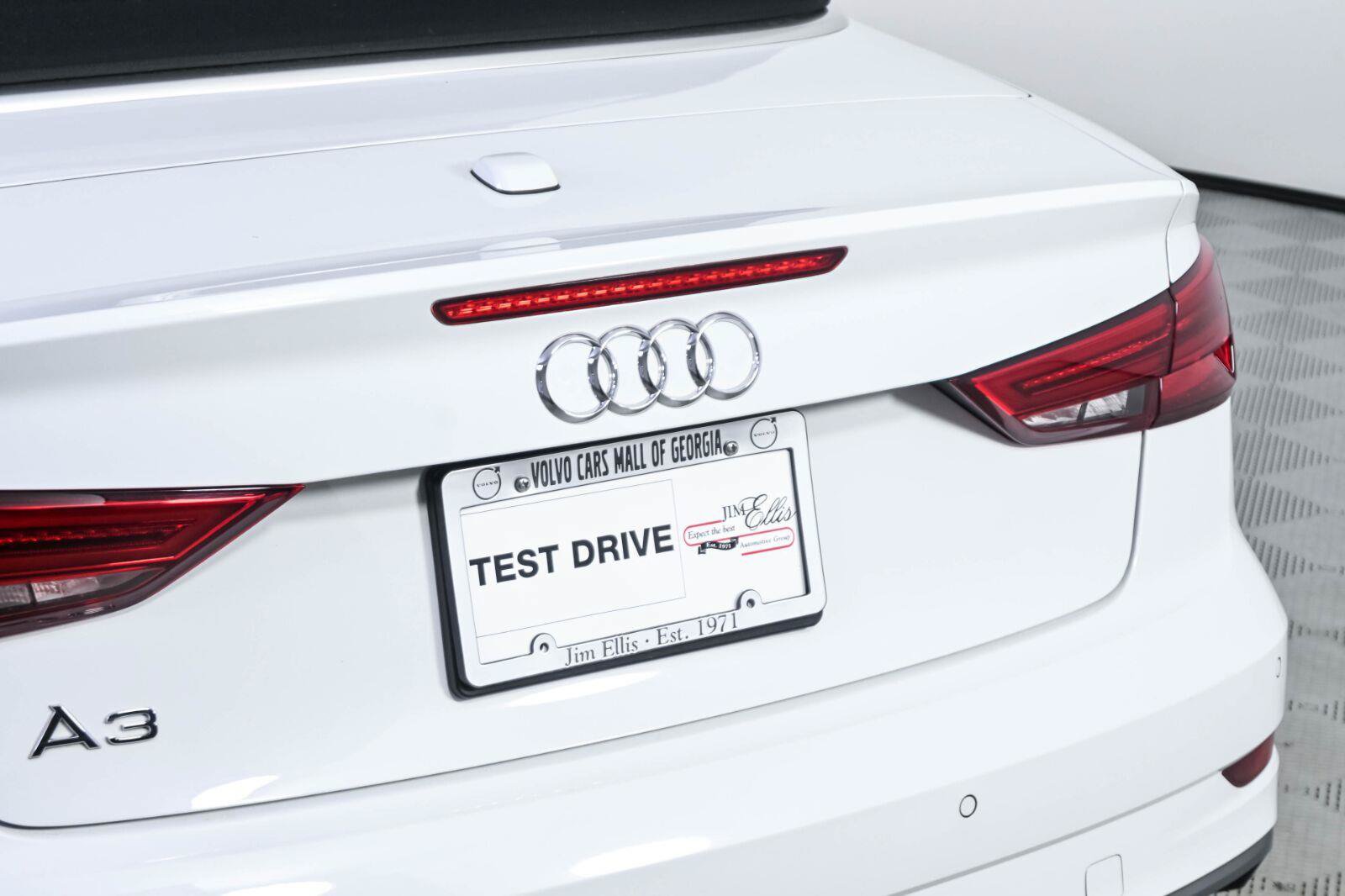 Used 2018 Audi A3 2.0T Premium Plus w/ Premium Plus Package FWD image 29