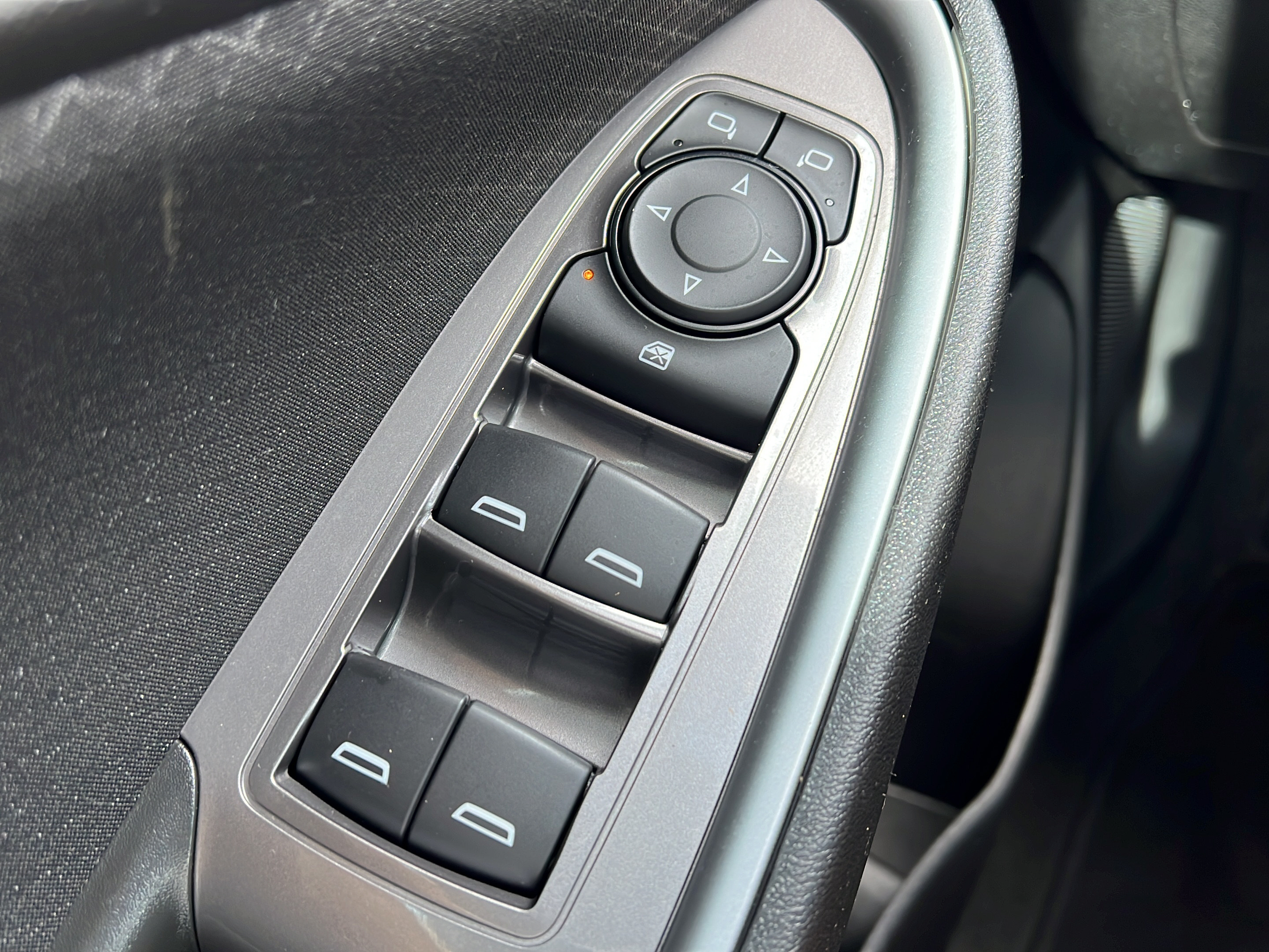 Used 2024 Chevrolet Malibu RS FWD image 20