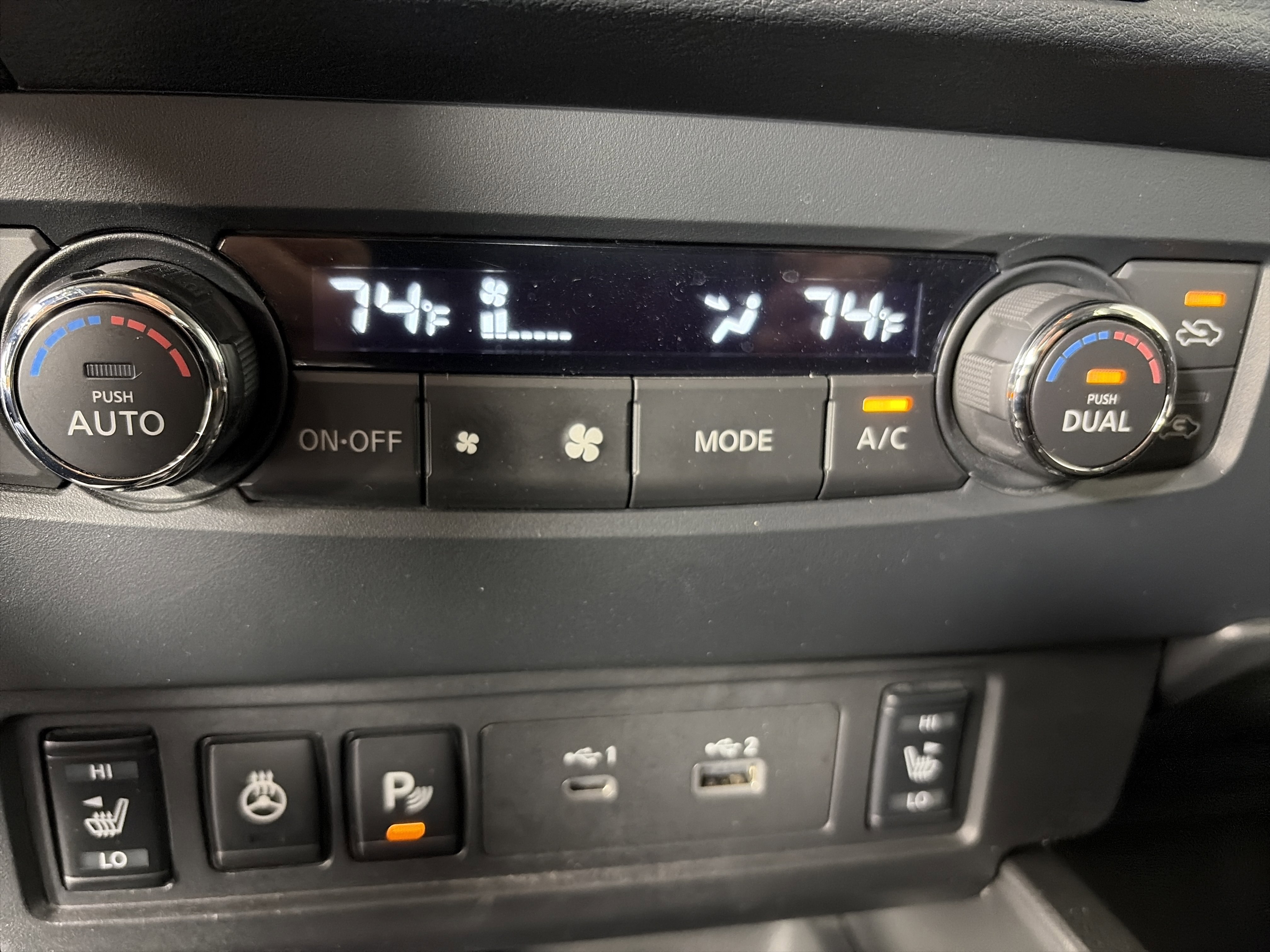Used 2023 Nissan Frontier SV w/ SV Convenience Package AWD/4WD image 26