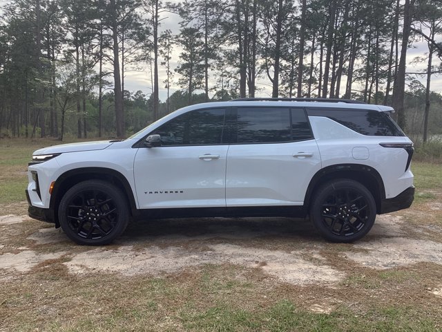 New 2026 Chevrolet Traverse RS w/ LPO, Floor Liner Package