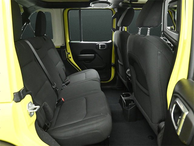 Used 2022 Jeep Wrangler Unlimited Sport image 17