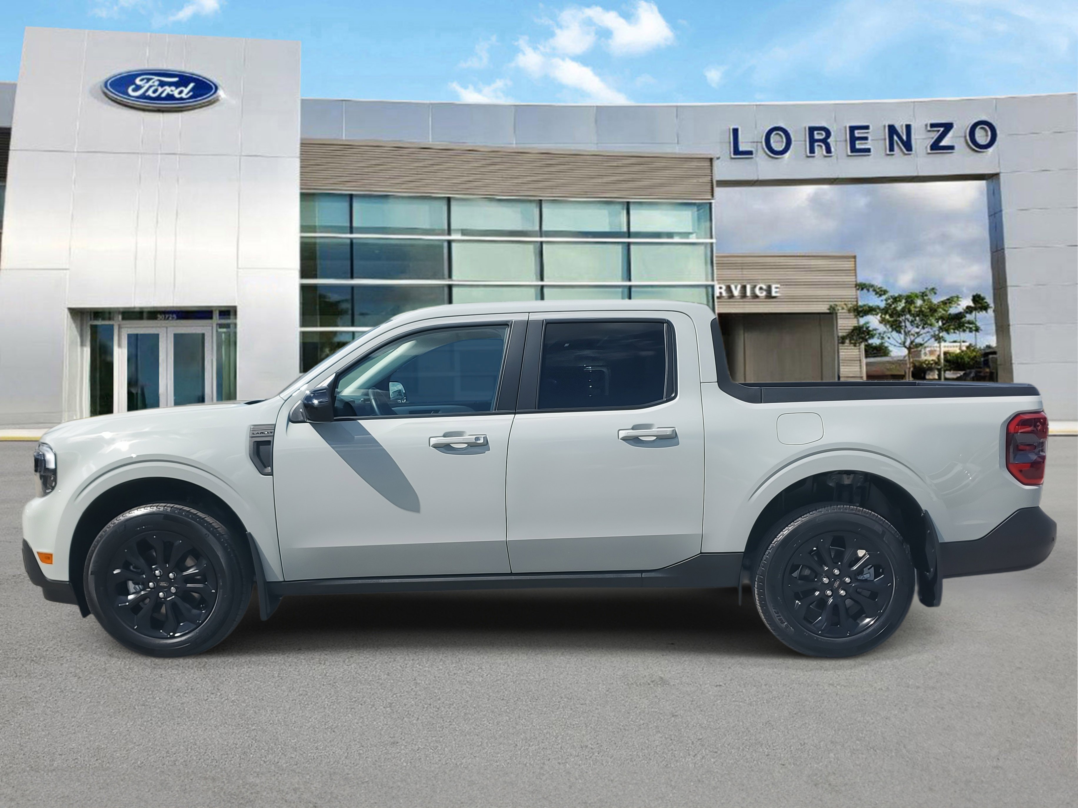 Used 2024 Ford Maverick Lariat w/ Black Appearance Package image 8