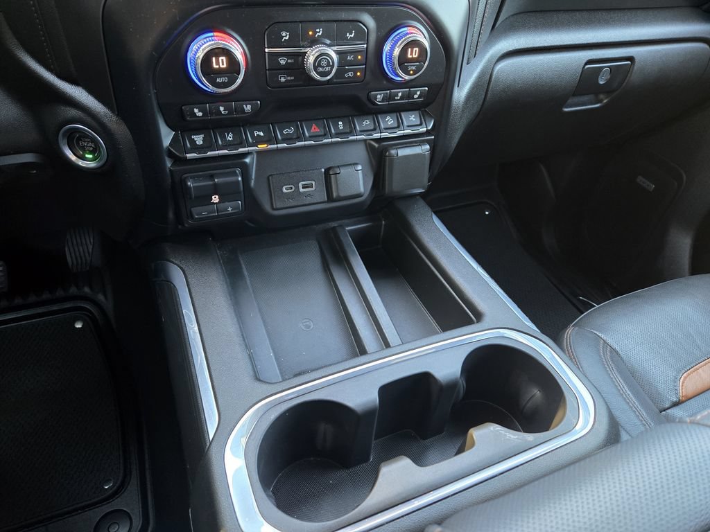 Used 2021 GMC Sierra 2500 AT4 w/ AT4 Premium Plus Package AWD/4WD image 19