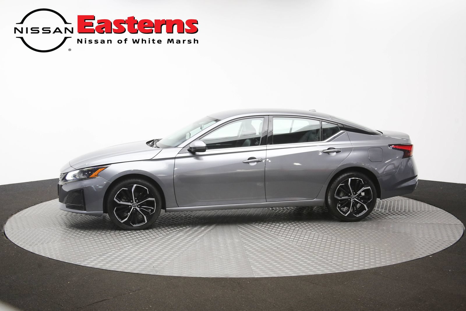 Used 2023 Nissan Altima 2.5 SR AWD/4WD image 58