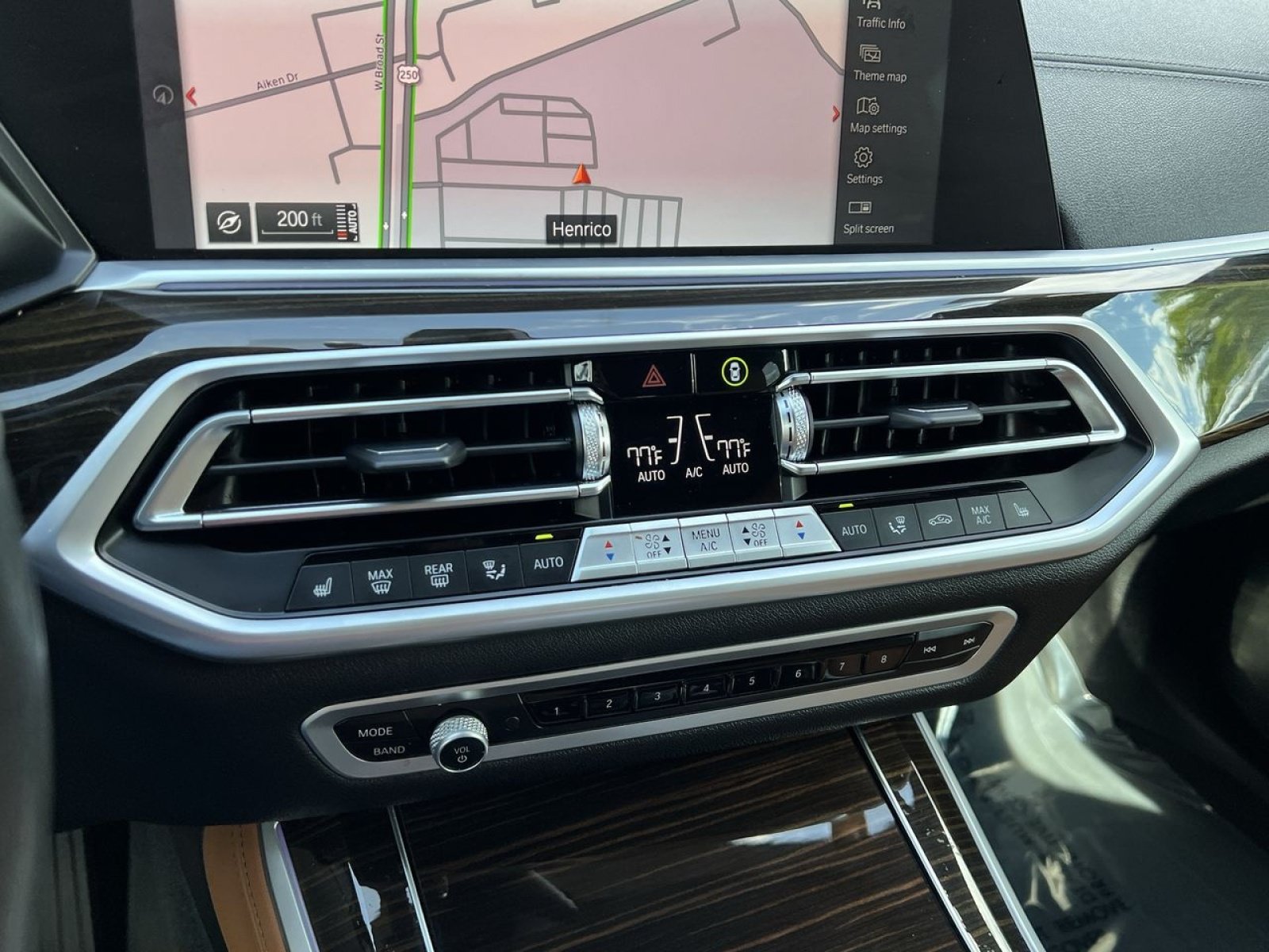 Used 2023 BMW X5 xDrive40i AWD/4WD image 26