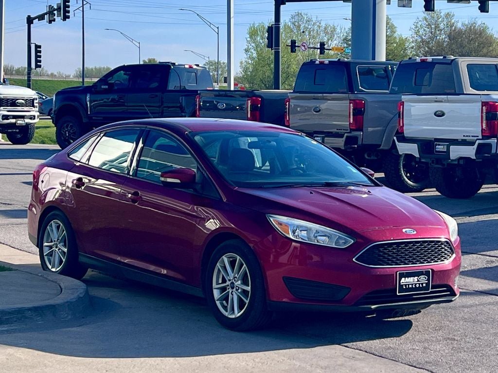Used 2016 Ford Focus SE FWD image 7