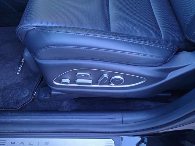 Used 2026 Hyundai Palisade Calligraphy FWD image 15