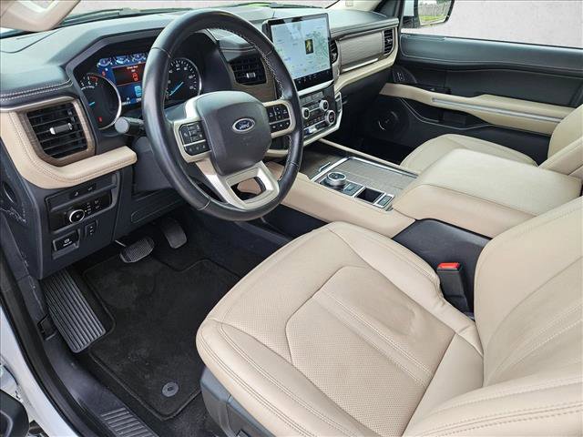 Used 2024 Ford Expedition Limited image 9