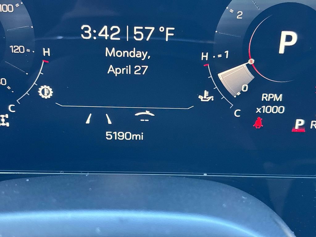 Used 2026 GMC Yukon Denali AWD/4WD image 21