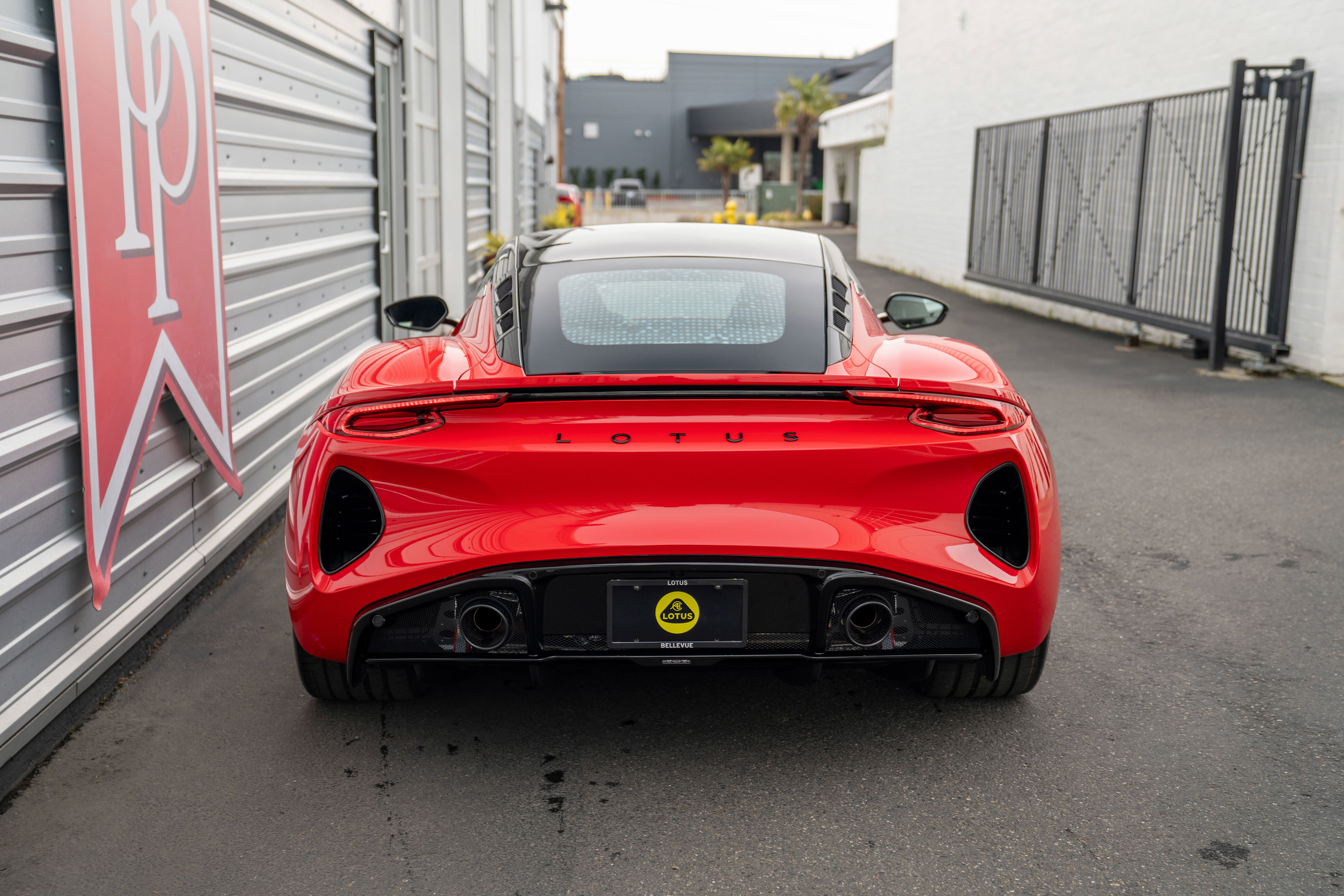 Used 2024 Lotus Emira First Edition image 39