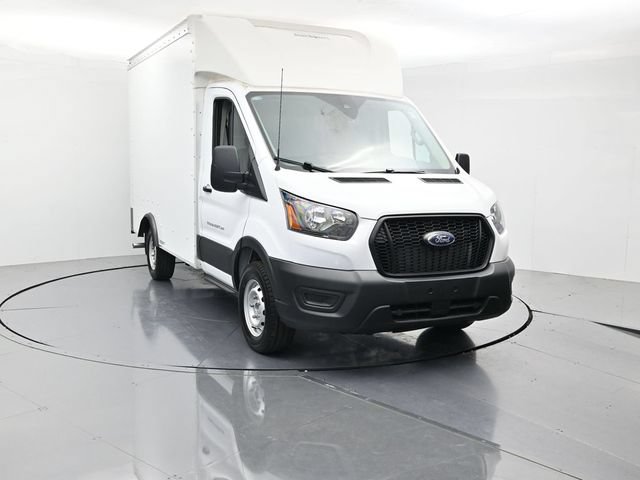 Used 2024 Ford Transit 350 RWD image 4