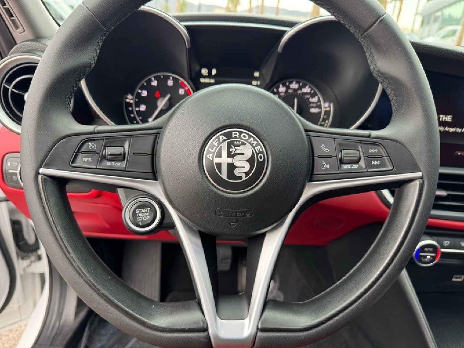 Used 2019 Alfa Romeo Giulia nero edizione w/ Nero Edizione image 28