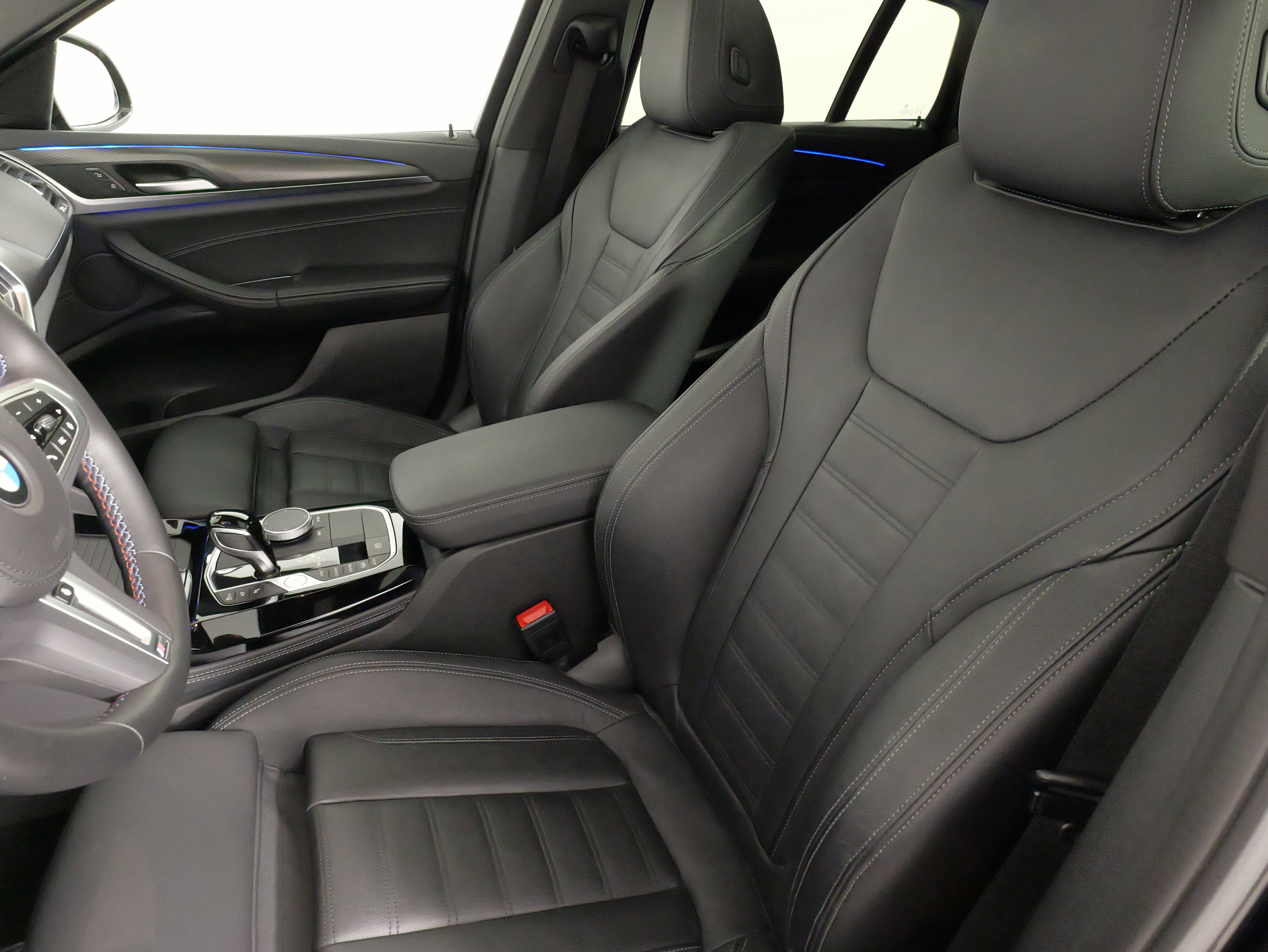 Used 2023 BMW X4 M40i AWD/4WD image 28